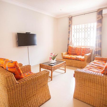 Accra Luxury Homes @ East Legon Buitenkant foto