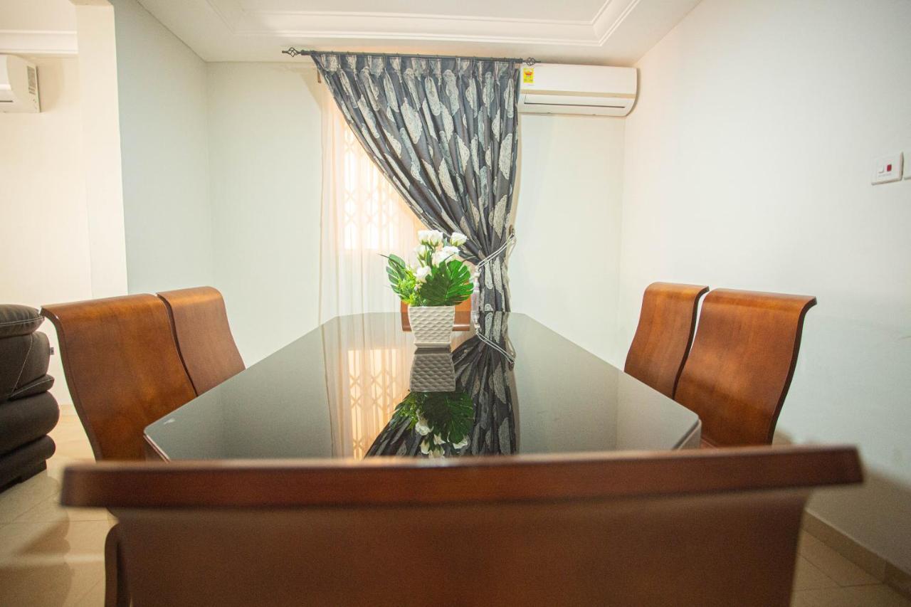Accra Luxury Homes @ East Legon Buitenkant foto