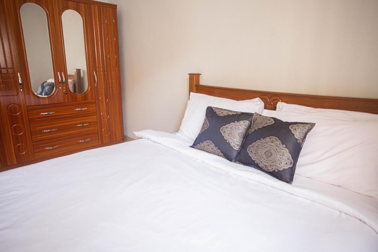 Accra Luxury Homes @ East Legon Buitenkant foto